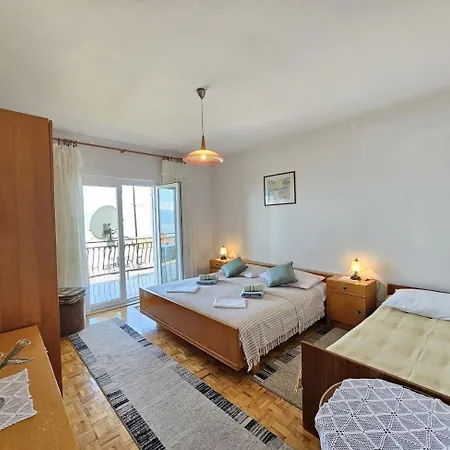 Leo Nv - For 6-7 Persons With Balcony * Novi Vinodolski
