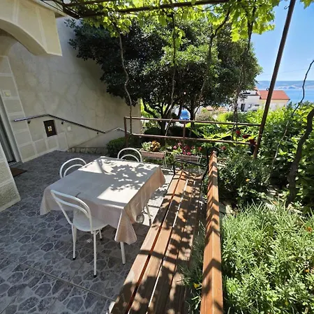 Leo Nv - For 6-7 Persons With Balcony * Novi Vinodolski
