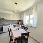 Leo Nv - For 6-7 Persons With Balcony Novi Vinodolski
