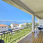 Leo Nv - For 6-7 Persons With Balcony *