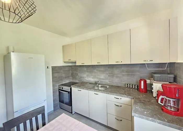 Lägenhet Leo Nv - For 6-7 Persons With Balcony