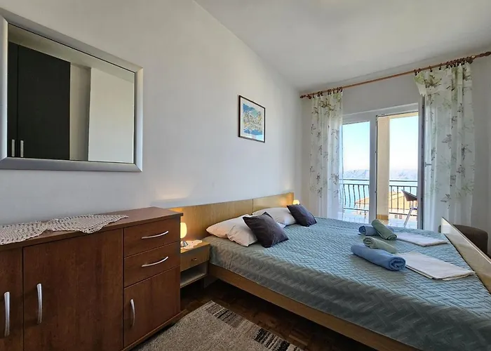 Leo Nv - For 6-7 Persons With Balcony Novi Vinodolski