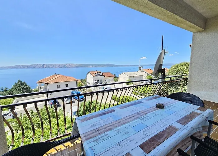 Lägenhet Leo Nv - For 6-7 Persons With Balcony Novi Vinodolski