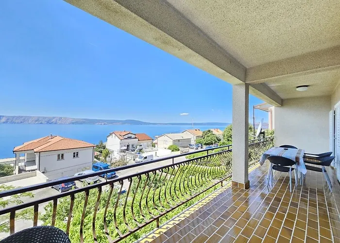 Leo Nv - For 6-7 Persons With Balcony *